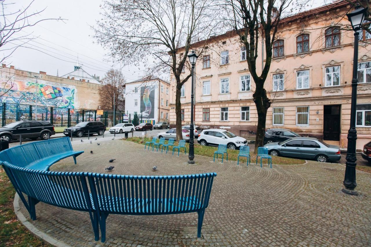 Apartment On Mosyazhna Street 4 Lviv Exteriör bild